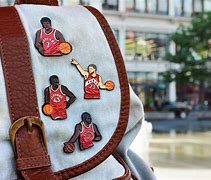 Image result for Contoh Pin Basket NBA