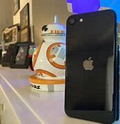 Image result for Compare iPhone SE and iPhone 8