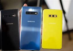 Image result for Galaxy S10 vs iPhone XS