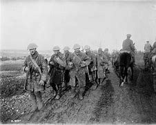 Image result for WW1 Canadian Soldiers