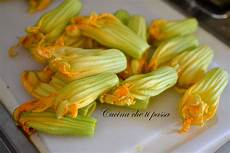 fiori in pastella fiori di zucca fritti in pastella cucina ti passa fiori in pastella fiori di zucca fritti in pastella cucina ti passa