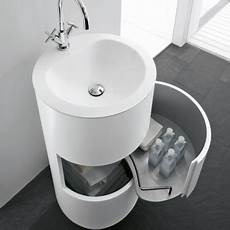 sanitari in corian mobile da bagno moon free standing con lavabo in corian sanitari in corian mobile da bagno moon free standing con lavabo in corian