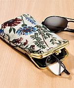 Image result for Etui A Lunettes