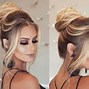 Image result for Penteados Para Madrinhas Cabelo Liso