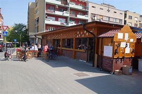 Image result for Kolači Na Ribljoj Pijaci Novi Sad