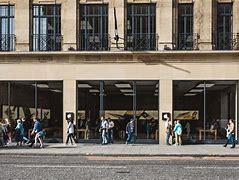 Image result for Prince Street Apple Store