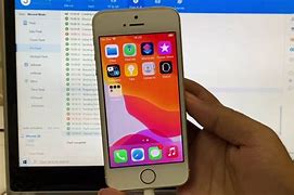 Image result for iCloud iPhone SE 2020
