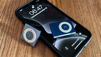 Image result for iPod Shuffle Version EarPods