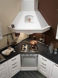 piano cottura angolare cucine moderne laccate lucide opache laminato piano cottura angolare cucine moderne laccate lucide opache laminato