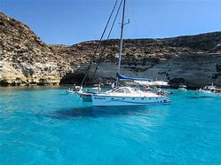 Image result for Pulau Lampedusa