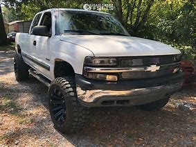 Image result for 2000 Chevy Silverado 1500 4x4 Lifted
