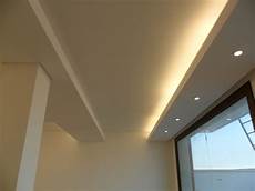 controsoffitto cartongesso con faretti foto controsoffitto con illuminazione neon e faretti di controsoffitto cartongesso con faretti foto controsoffitto con illuminazione neon e faretti di