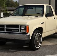 Image result for 1st Gen Dakota SLT