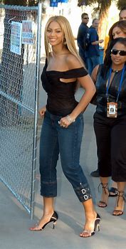 Image result for Beyonce Shoulders