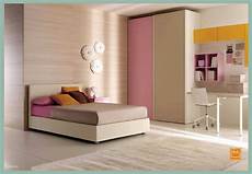 con letto una piazza e mezza cameretta una piazza e mezza emejing camerette con letto a con letto una piazza e mezza cameretta una piazza e mezza emejing camerette con letto a