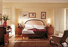 da letto in noce letto e comodino in noce da letto in noce letto e comodino in noce