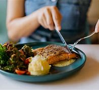 Image result for What Time Is Best to Eat Dinner