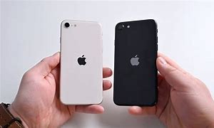 Image result for Apple SE2 and iPhone 7 Sizes