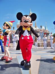 Image result for Disneyland Wallpaper Mickey and Minnie Castle