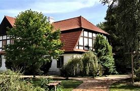 Image result for co_oznacza_zamek_w_gosławicach