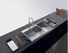 lavelli cucina franke acciaio lavello doppia funzione intelligente e salvaspazio cose lavelli cucina franke acciaio lavello doppia funzione intelligente e salvaspazio cose