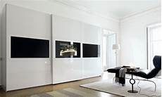 guardaroba tv armadio con tv incorporata una parete attrezzata per la guardaroba tv armadio con tv incorporata una parete attrezzata per la