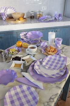 decorazioni con bicchieri di plastica coordinato tavola usa e getta vichy lilla piatti in decorazioni con bicchieri di plastica coordinato tavola usa e getta vichy lilla piatti in