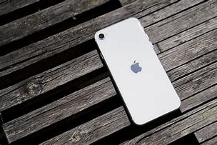 Image result for iPhone SE 02