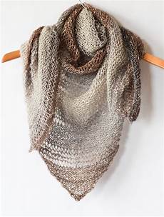 knit free how to knit an easy triangle wrap in a stitch knit free how to knit an easy triangle wrap in a stitch