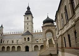 Image result for co_to_znaczy_zamek_w_kruszwicy
