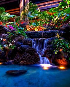 Poly Falls | A quick shot of the waterfall inside the lobby … | Flickr