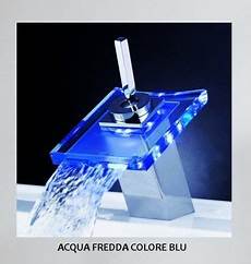 rubinetto a cascata rubinetto miscelatore a cascata in vetro con led rubinetto a cascata rubinetto miscelatore a cascata in vetro con led