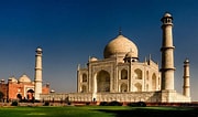 Taj Mahal के लिए छवि परिणाम. आकार: 180 x 106. स्रोत: wallsdesk.com