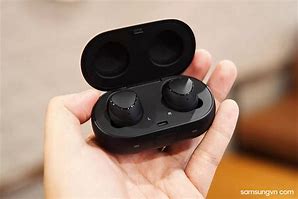 Image result for Gear Iconx 2019 Caja
