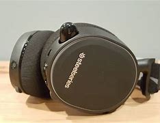 Image result for SteelSeries Arctis 7