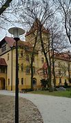 Image result for co_oznacza_zamek_w_osiecznej