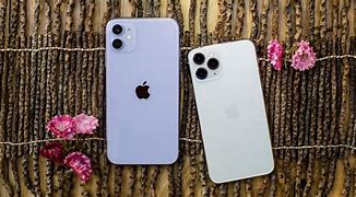 Image result for iPhone XI vs XI Pro Max