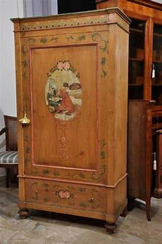 armadi veneziani armadi decorati tirolesi e veneziani archivi pagina 2 di armadi veneziani armadi decorati tirolesi e veneziani archivi pagina 2 di
