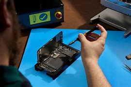 Image result for Apple iPhone 14 Plus Battery Replacement