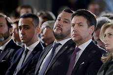 oggi consiglio dei ministri consiglio dei ministri oggi sul tavolo il decreto oggi consiglio dei ministri consiglio dei ministri oggi sul tavolo il decreto