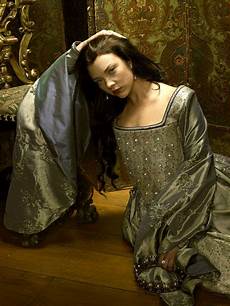 natalie dormer tudor natalie dormer boleyn dress natalie dormer tudor natalie dormer boleyn dress