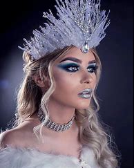 Image result for Queen Hairstyles with Crown Halloween