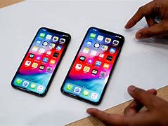 Image result for Apple iPhone XS vs XS Max