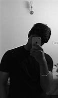 Image result for iPhone 1:1 Mirror Selfie
