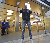 Image result for iPhone 6 Plus Apple Store