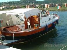 gozzi cabinati motore idrogetto funzionamento gozzo ligure cabinato gozzi cabinati motore idrogetto funzionamento gozzo ligure cabinato