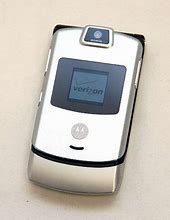 Image result for Motorola RAZR V3 3G Compatible