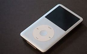 Image result for iPod Classic 7th Gen vs 6th Gen