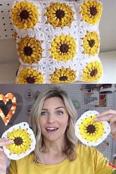 Sunflower Granny Square Crochet Tutorial [Video] [Video] | Crochet, Crochet projects, Crochet bows free pattern