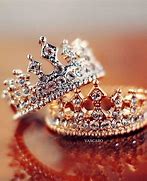 Image result for King vs Queen Crown